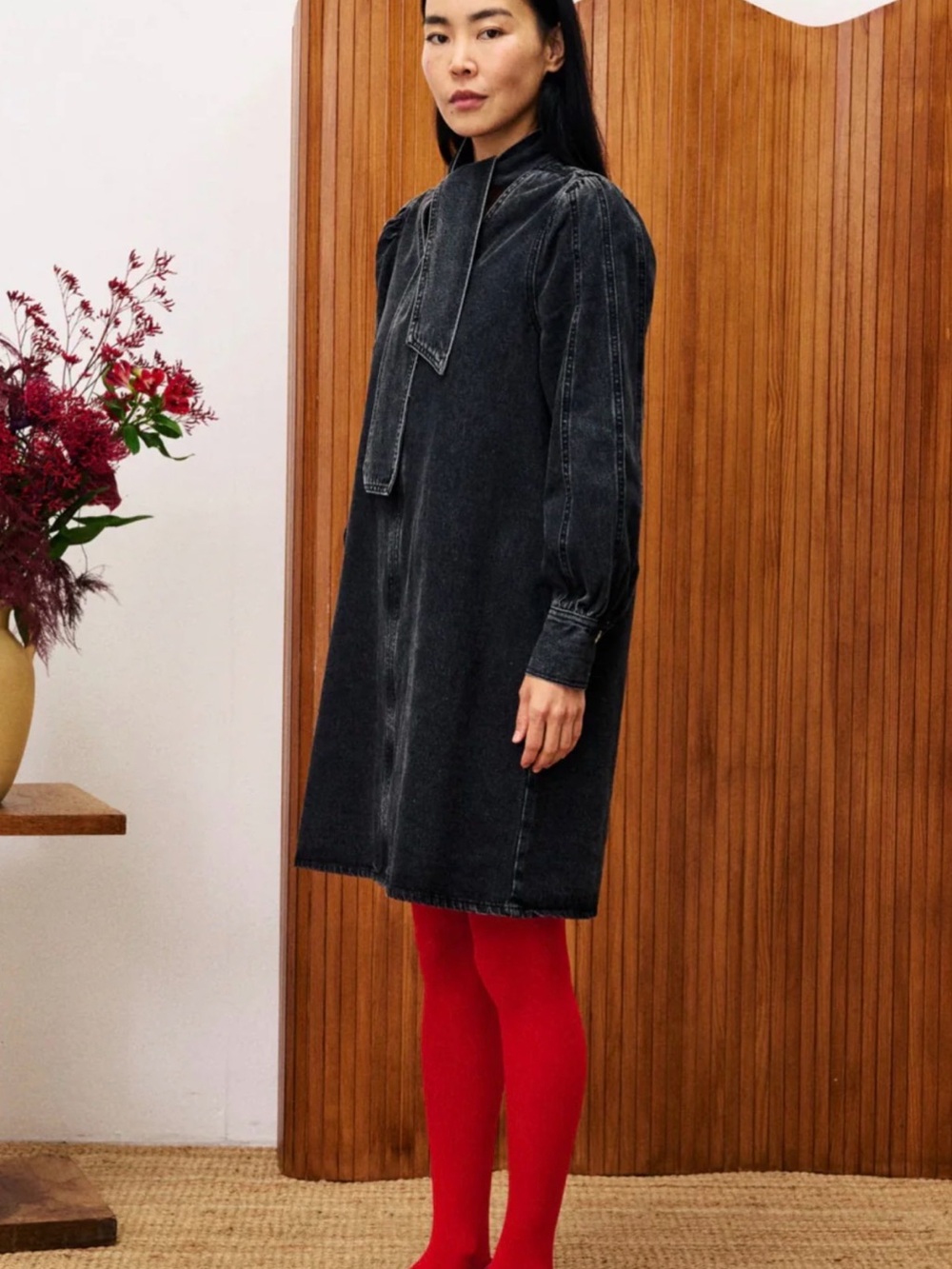 Black Denim Long sleeve Tie-Neck Dress - NWT - Picture 3 of 4